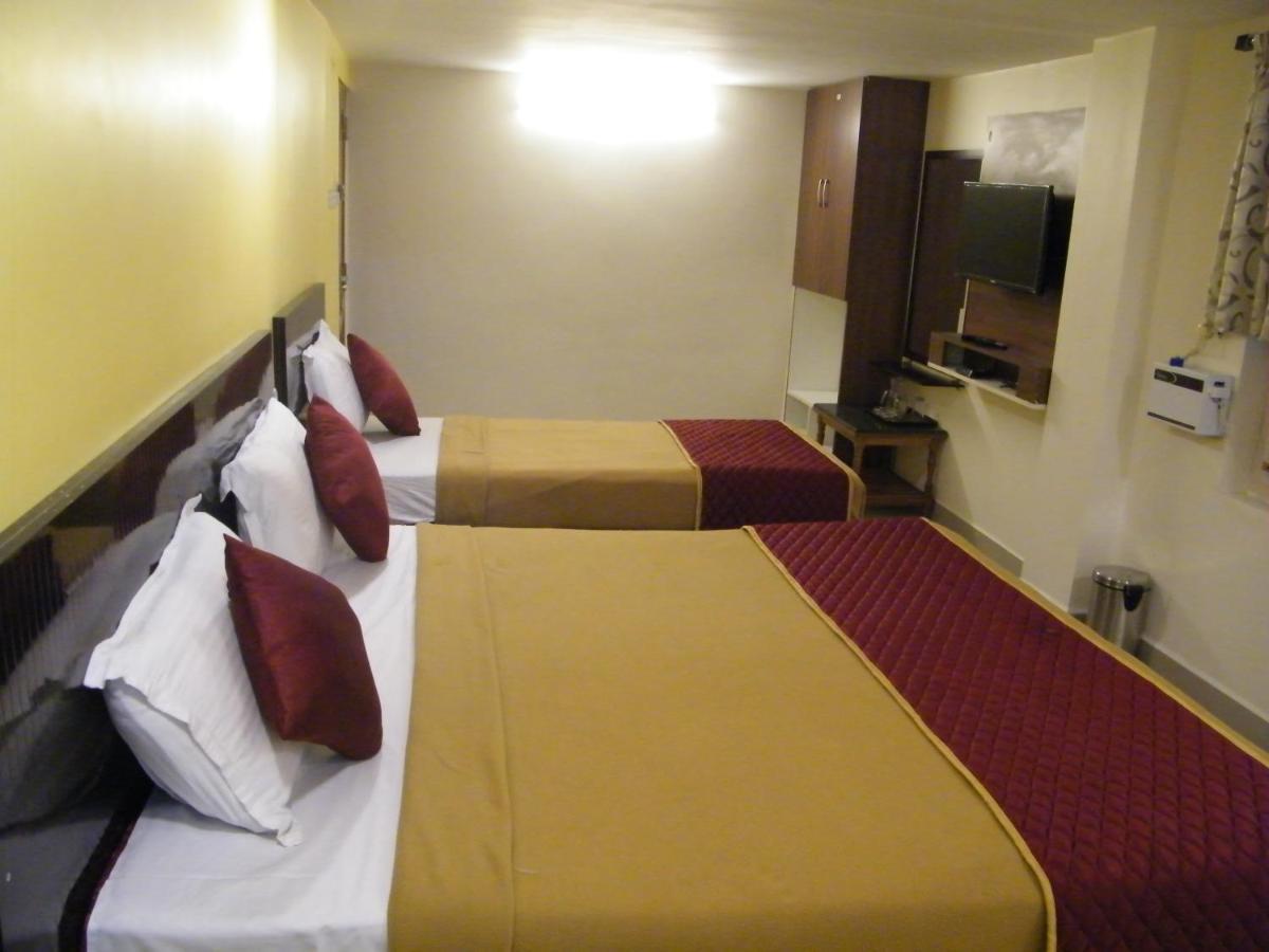 Hôtel The White House Residency à Chennai Extérieur photo