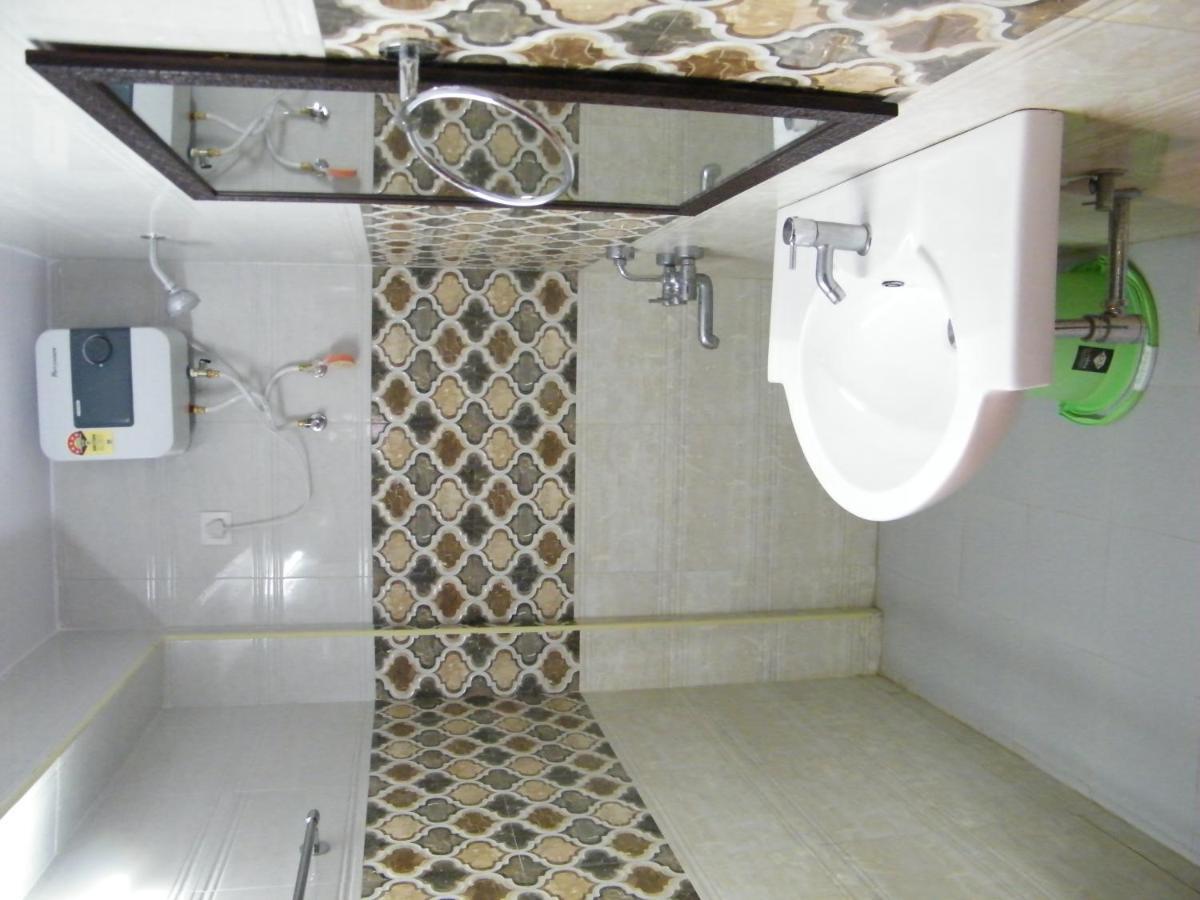 Hôtel The White House Residency à Chennai Extérieur photo